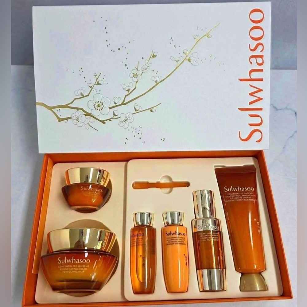 Sulwhasoo Concentrated Ginseng Rejuvenating Cream Perfecting Rich Set Exp 2028